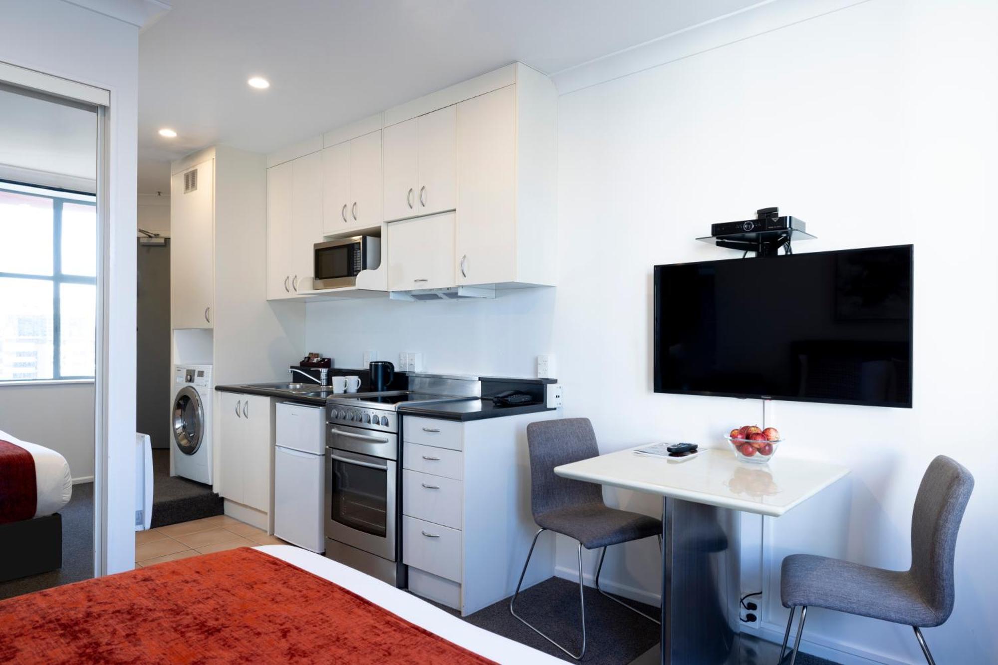 Quest On The Terrace Serviced Apartments Wellington Exterior photo