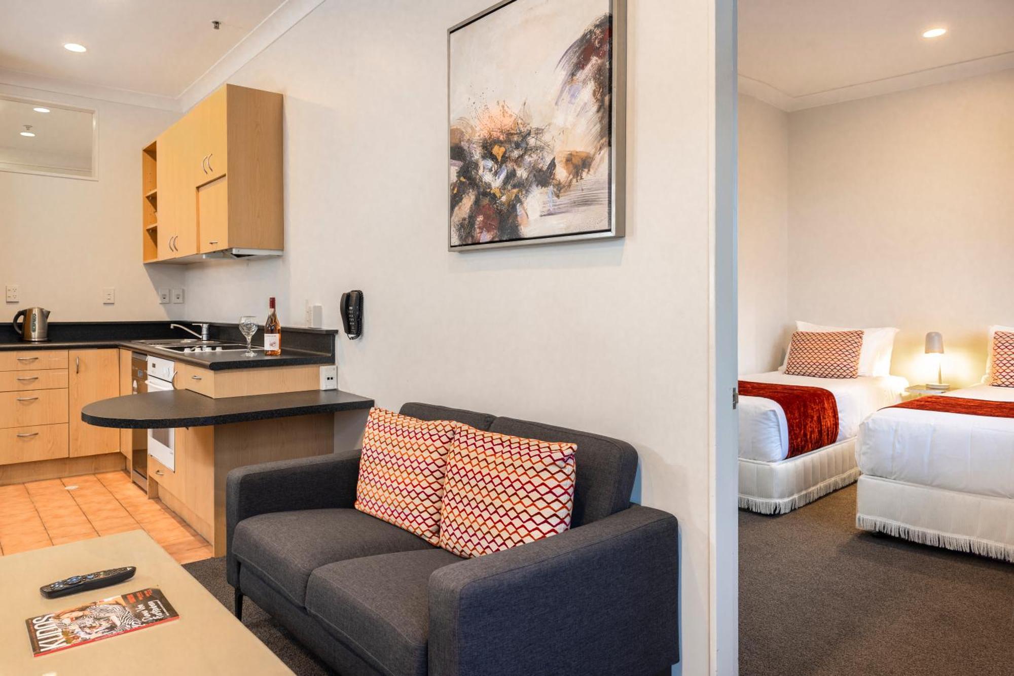 Quest On The Terrace Serviced Apartments Wellington Exterior photo