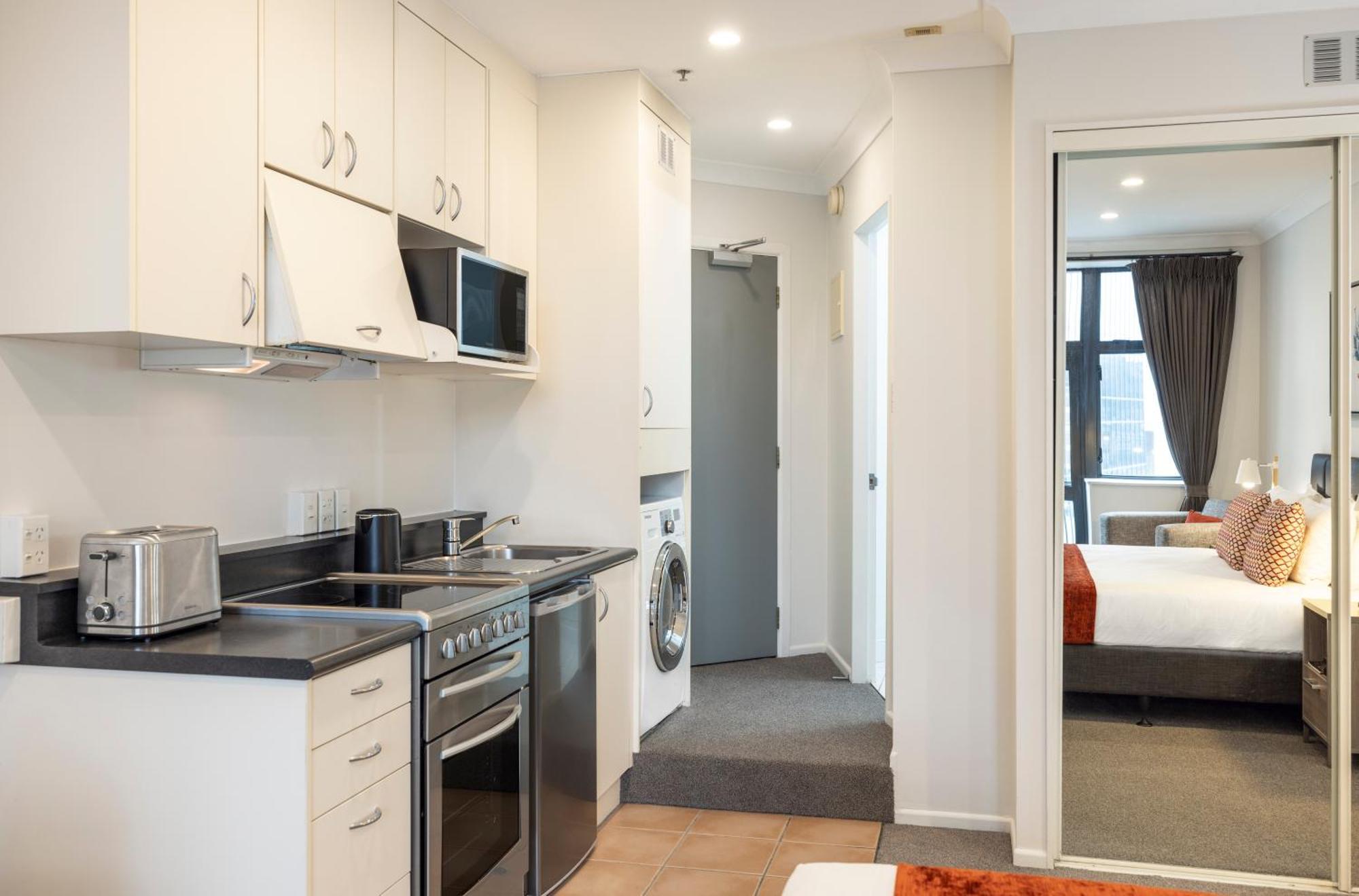 Quest On The Terrace Serviced Apartments Wellington Exterior photo
