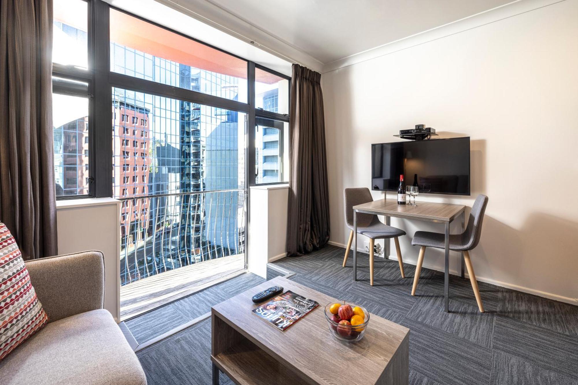 Quest On The Terrace Serviced Apartments Wellington Exterior photo