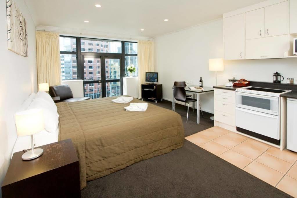 Quest On The Terrace Serviced Apartments Wellington Exterior photo